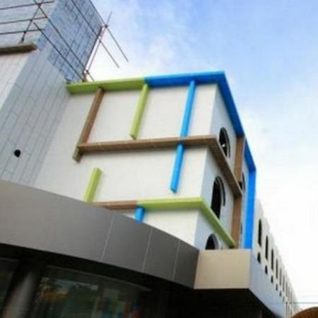 Hotel Papa Bangkok Siriraj Exterior foto